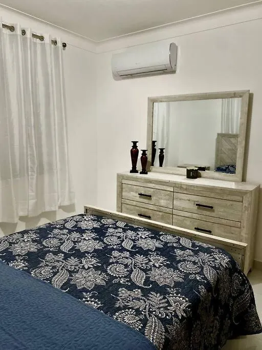 شقة Spectacular Penthouse With Private Jacuzzi Terrace سانتياغو دي لوس كاباليروس
