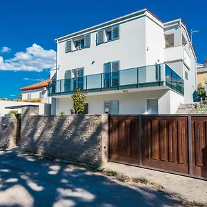 Ena , Zadar Croatia